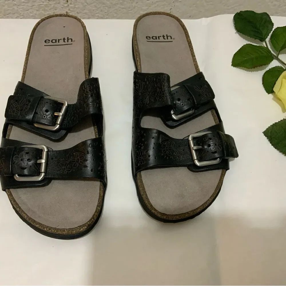 Earth Black Sand Antigua Leather Sandal Two Strap buckle Laser cut slide EUC